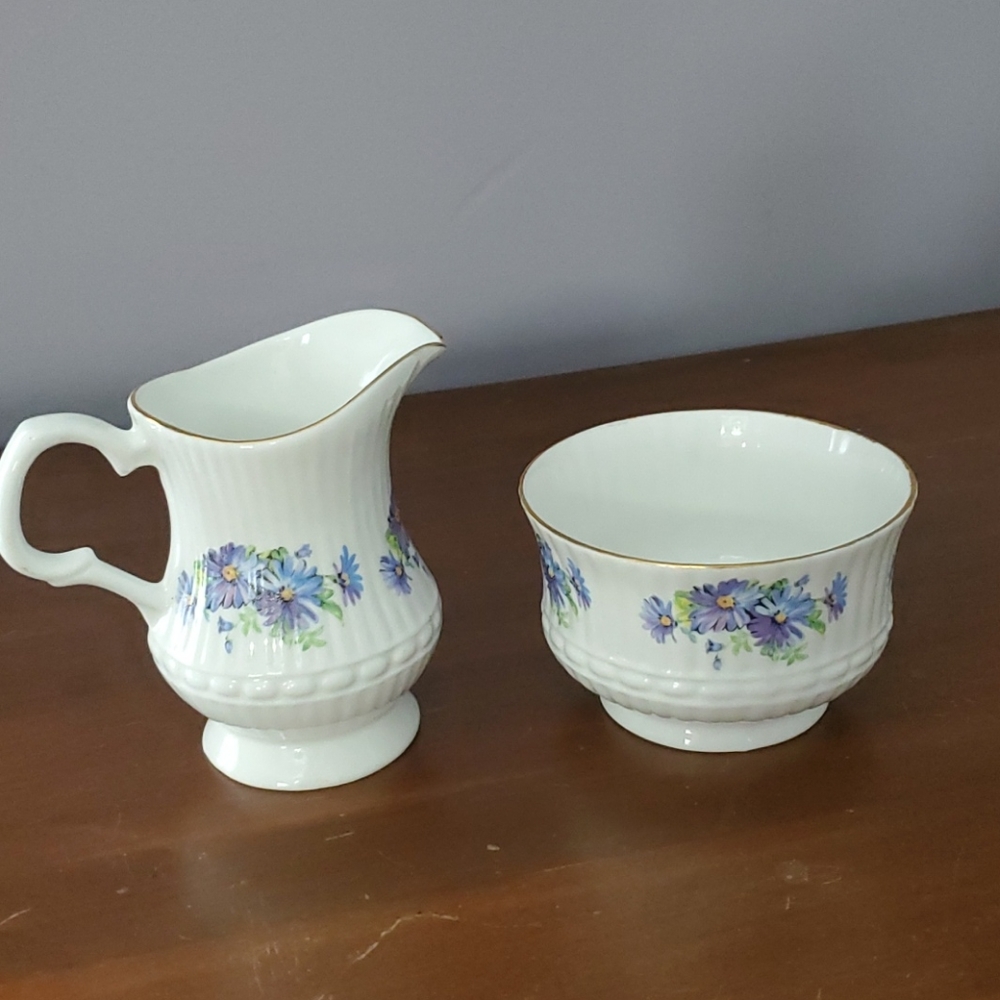 Royal Stuart sugar bowl and creamer